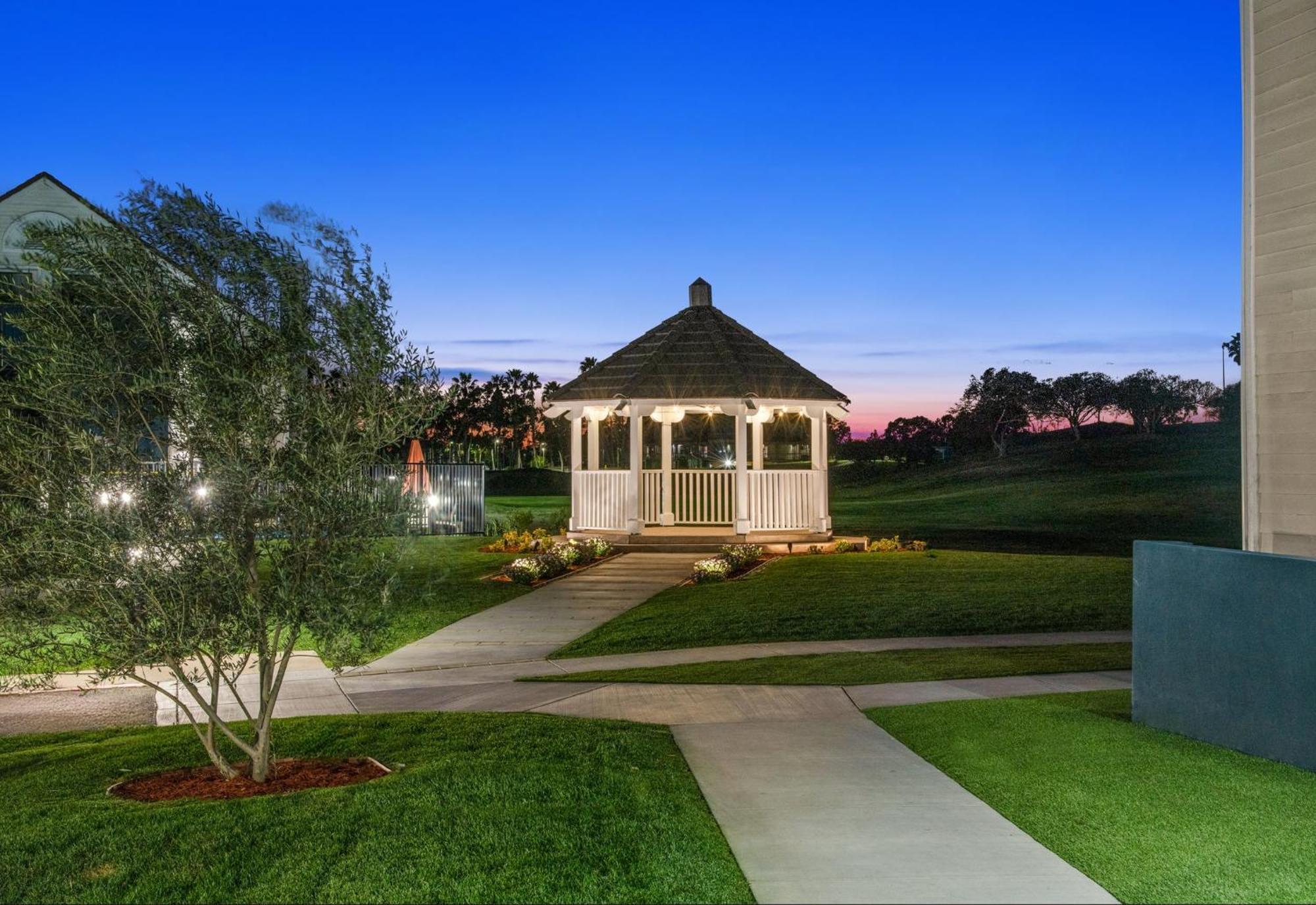 Staybridge Suites Oxnard - River Ridge By Ihg Exterior photo