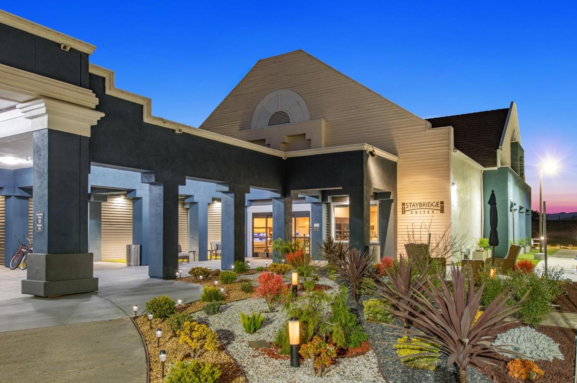 Staybridge Suites Oxnard - River Ridge By Ihg Exterior photo